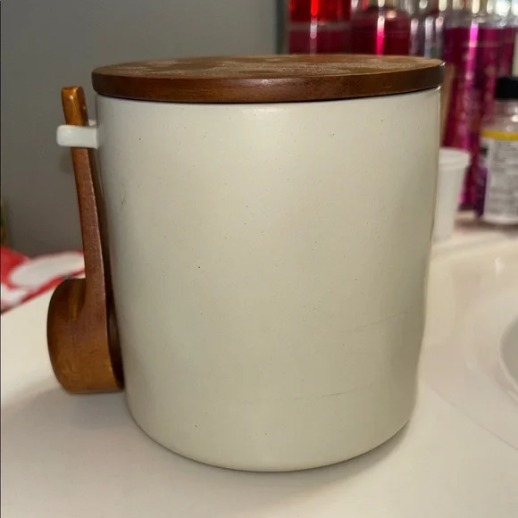 Hearth & Hand Magnolia coffee container good condition- used briefly - Picture 3 of 6